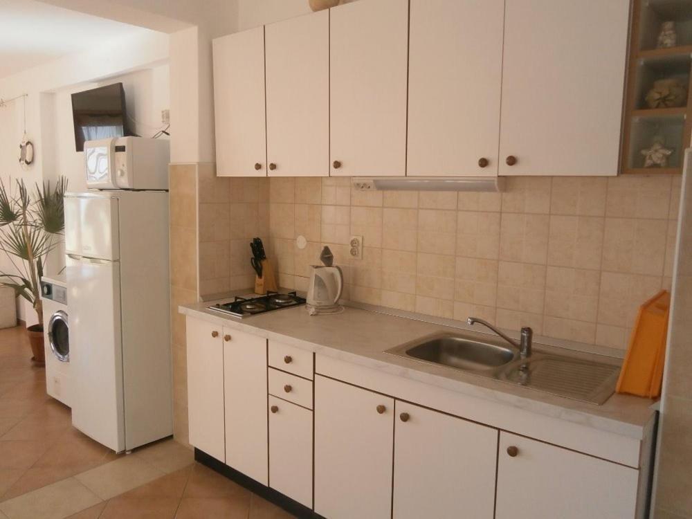 Apartments With A Parking Space Igrane, Makarska - 13535 Екстериор снимка