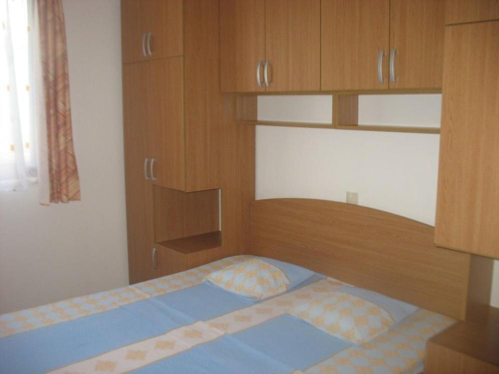 Apartments With A Parking Space Igrane, Makarska - 13535 Екстериор снимка