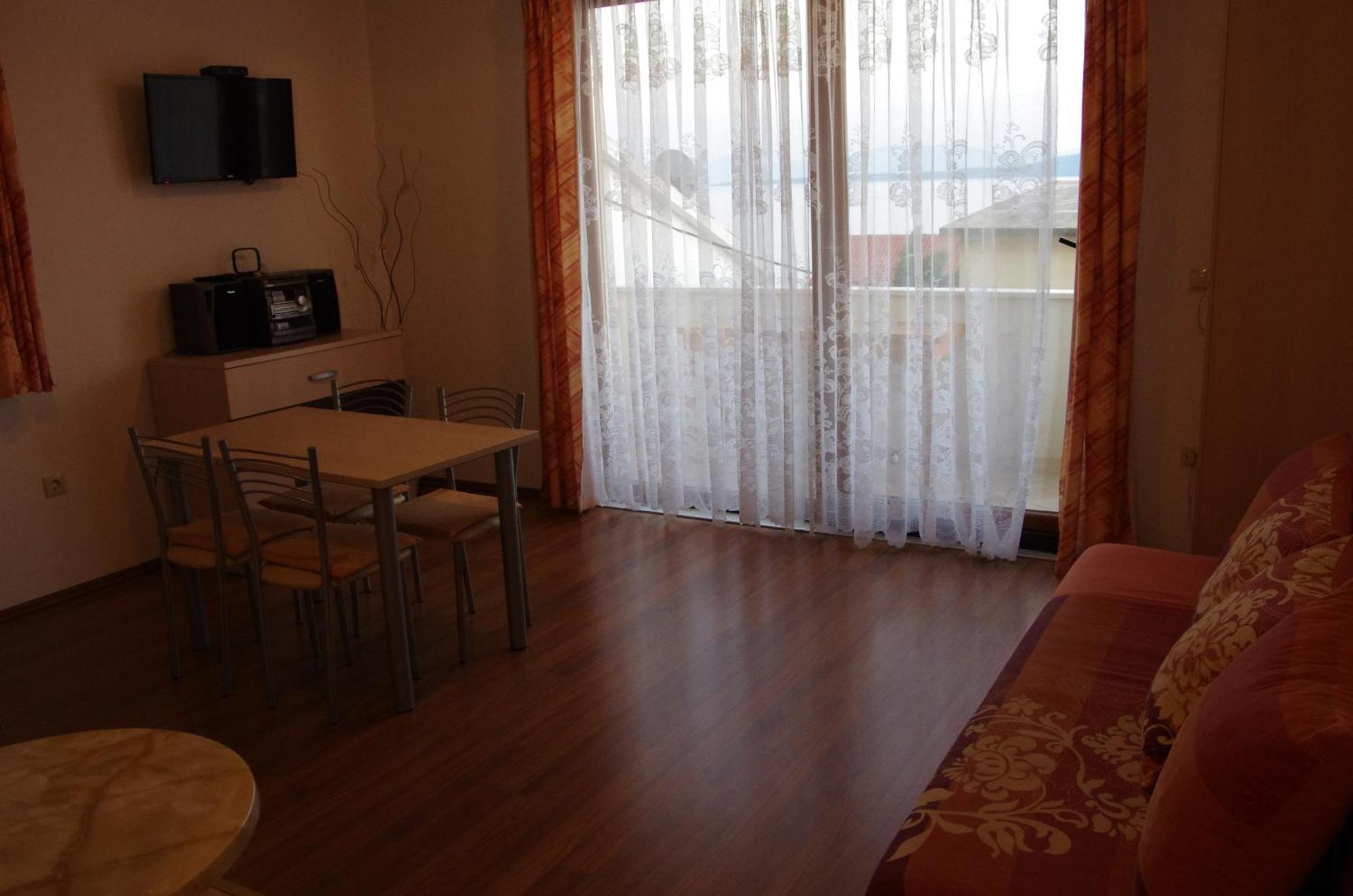 Apartments With A Parking Space Igrane, Makarska - 13535 Стая снимка